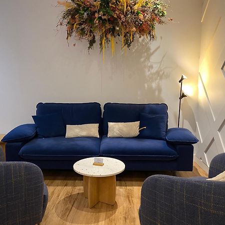 Habital Suites Jaca Buitenkant foto